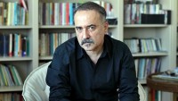 Beyaz Martı Edebiyat Onur Ödülü Murathan Mungan’a Verildi