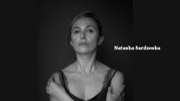 Natasha Sardzoska ‘Şiir Küre’de…